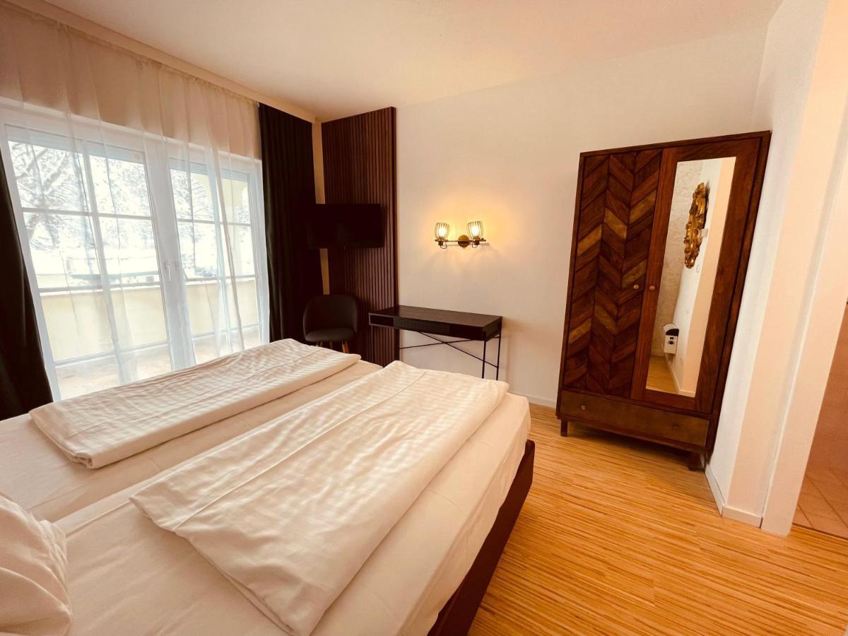 Gaestehaus Am Stadtpark Vöcklabruck Zewnętrze zdjęcie