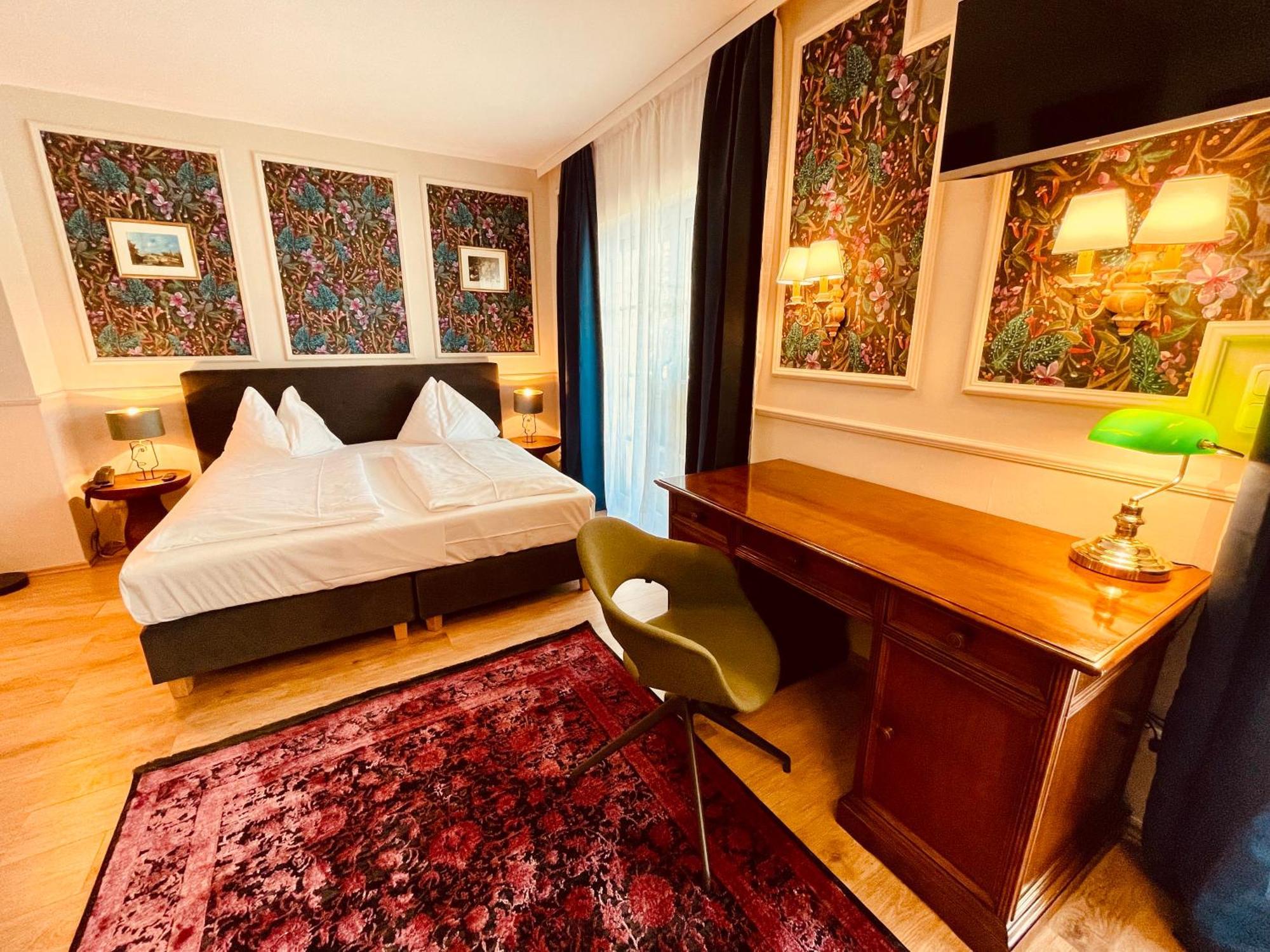 Gaestehaus Am Stadtpark Vöcklabruck Zewnętrze zdjęcie